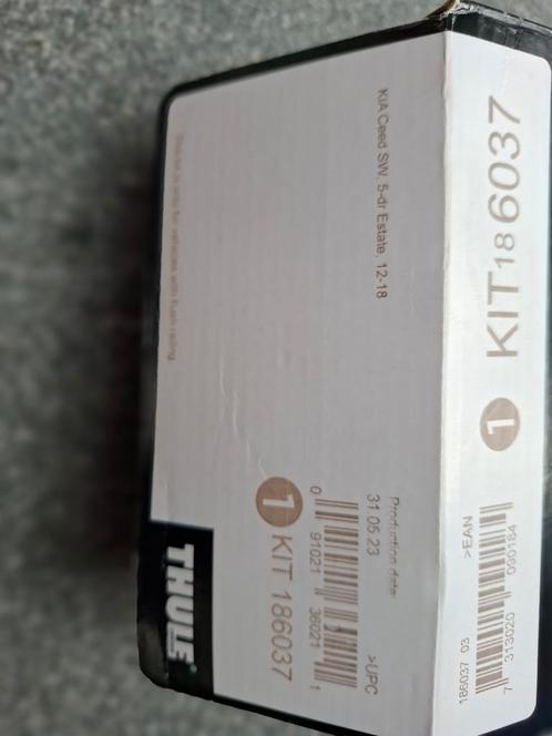 Thule Kit 186037 - Kia Ceed SW 2012-2018 Dakrails, Auto diversen, Dakdragers, Zo goed als nieuw, Ophalen