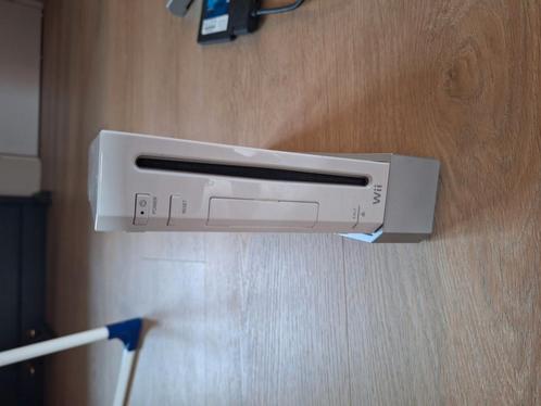 Zeer complete nintendo Wii, Spelcomputers en Games, Games | Nintendo Wii, Gebruikt, Sport, 3 spelers of meer, Vanaf 3 jaar, Ophalen