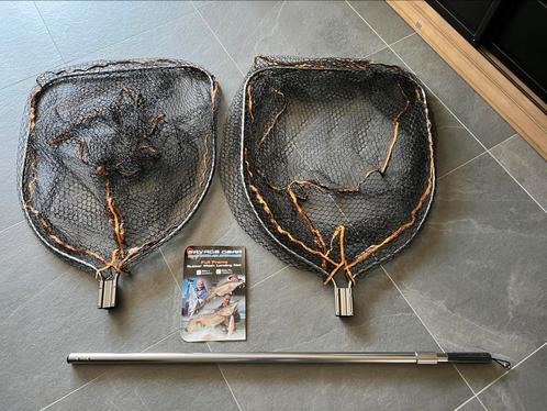 Savage Gear Full Frame Landing Net XL NIEUWSTAAT!!, Watersport en Boten, Hengelsport | Roofvissen, Zo goed als nieuw, Net of Fuik