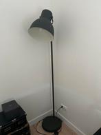 IKEA Hector Staande Lamp, Huis en Inrichting, Lampen | Vloerlampen, Ophalen of Verzenden, Zo goed als nieuw, Metaal, 150 tot 200 cm