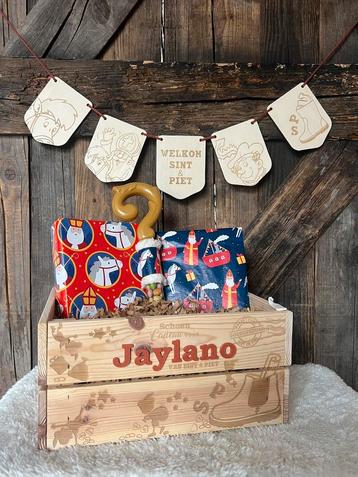 Cadeaukratje Sinterklaas design 1 beschikbaar voor biedingen
