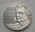 Penning 925 Sterling Zilver Koningin Juliana Ontw. W.Vis, Postzegels en Munten, Penningen en Medailles, Ophalen of Verzenden, Zilver