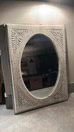 Brocante witte spiegel, Huis en Inrichting, Minder dan 50 cm, Ophalen of Verzenden, Zo goed als nieuw, Minder dan 100 cm