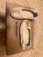 Burberry nieuwe ballerinas kalfsleer, Kinderen en Baby's, Schoenen, Nieuw, Burberry, Verzenden