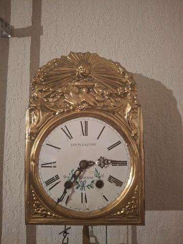 Antieke Louis Jaquine Comtoise Klok beschikbaar voor biedingen