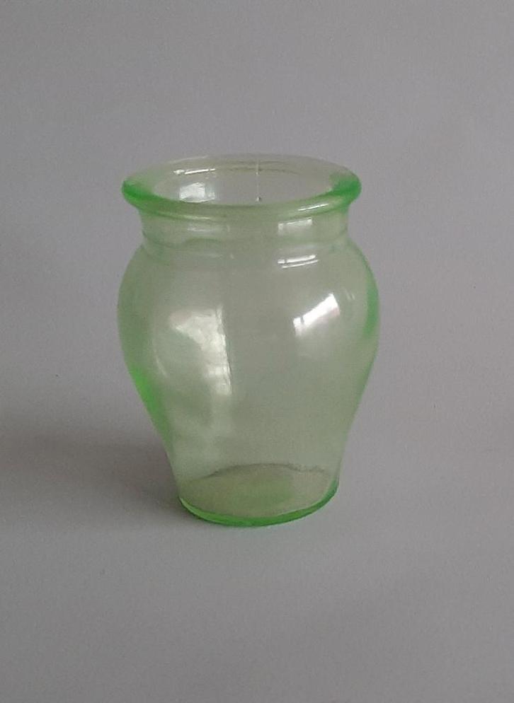 Zeldzaam, Anna groen Uranium glazen mosterd potje., Antiek en Kunst, Antiek | Glas en Kristal, Ophalen of Verzenden