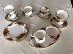 21 DELIG ROYAL ALBERT SERVIES, Ophalen