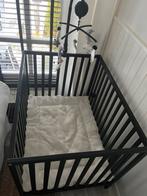 Box met muziek mobiel, Kinderen en Baby's, Boxen, Ophalen of Verzenden, Zo goed als nieuw, In hoogte verstelbaar