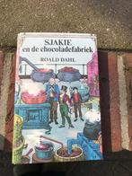 Sjakie en de chocolade fabriek/en de grote glazen lift, Boeken, Ophalen of Verzenden, Zo goed als nieuw, Fictie algemeen