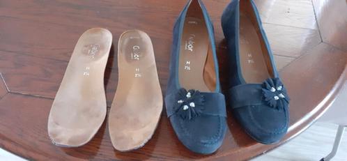 Donkerblauw schoentje maat 7.5 wijdte H van Gabor, Kleding | Dames, Schoenen, Zo goed als nieuw, Schoenen met lage hakken, Blauw