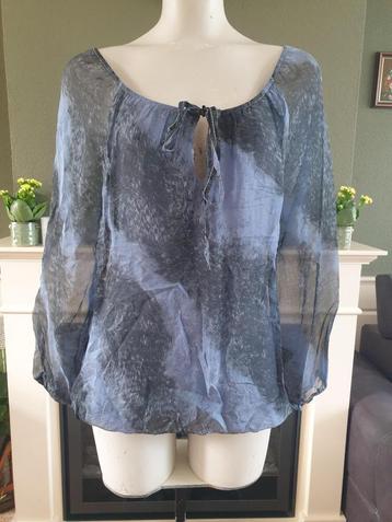 Made in Italy blauwe met zijde top shirt S 36 Gratis Verz. ! beschikbaar voor biedingen