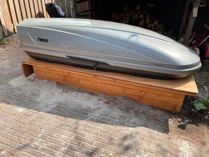 TE HUUR Zeer grote Thule Motion 600 XXL dakkoffer, Auto diversen, Dakkoffers, Zo goed als nieuw, Ophalen