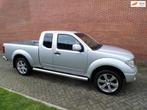 Nissan Navara 2.5 dCi SE Double Cab Airco Leder, Gebruikt, Zwart, 4 cilinders, Bedrijf