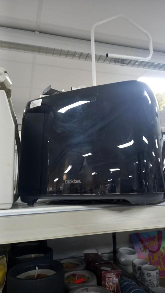 Blokker Broodrooster - Zo goed als nieuw!, Witgoed en Apparatuur, Broodroosters, Gebruikt, Uitneembare kruimellade, Ophalen of Verzenden