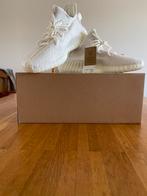Yeezy boost 350 v2 bone, Kleding | Heren, Schoenen, Ophalen of Verzenden, Nieuw, Wit