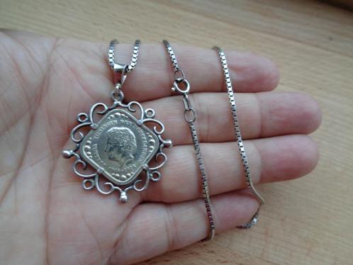 zilveren ketting met munt Koningin Juliana [764], Sieraden, Tassen en Uiterlijk, Antieke sieraden, Ketting, Zilver, Verzenden