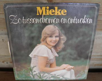 LP van zangeres MIEKE   met de track  ENGELBEWAARDER beschikbaar voor biedingen