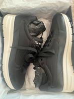 Prada Re-Nylon sneakers, Ophalen of Verzenden, Zo goed als nieuw, Zwart