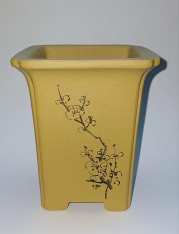 Yixing Semi-cascade schaal voor bonsai.  beschikbaar voor biedingen