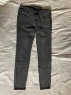 Donker grijze jeans skinny 33-34 versleten look, Ophalen of Verzenden, Zo goed als nieuw, W33 - W36 (confectie 42/44), Grijs