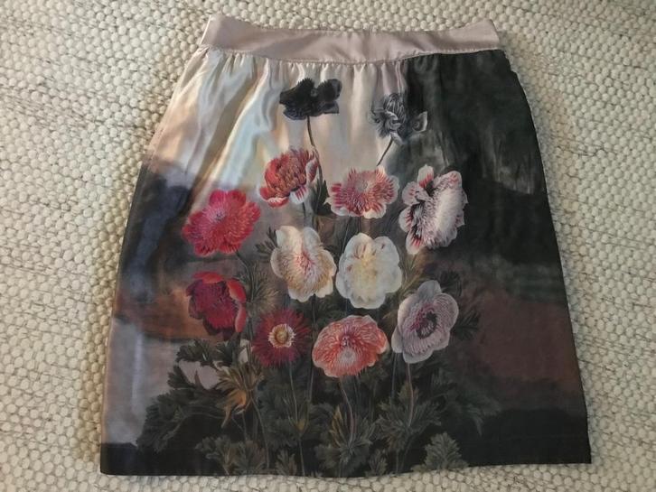 Feestelijke rok, Kleding | Dames, Rokken, Zo goed als nieuw, Maat 42/44 (L), Overige kleuren, Onder de knie, Ophalen of Verzenden