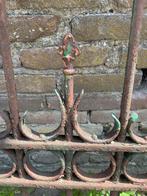 Massief hek. Oud handwerk - poorthekken, Tuin en Terras, Tuinhekken en Hekwerk, Ophalen, Zo goed als nieuw, IJzer, Sierhekwerk