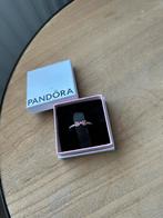 Pandora sprankelende ring met roze strik maat 52, Sieraden, Tassen en Uiterlijk, Bedels, Ophalen, Pandora, Zo goed als nieuw, 1 bedel