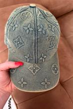 LV pet denim washed, Ophalen of Verzenden, Zo goed als nieuw, One size fits all