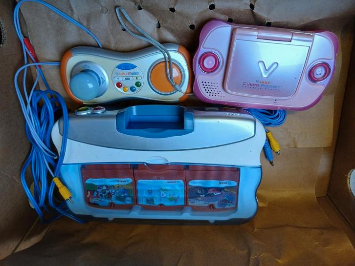 VTech V.Smile leerzaam spellen systeem + games, Spelcomputers en Games, Spelcomputers | Overige, Gebruikt, Ophalen