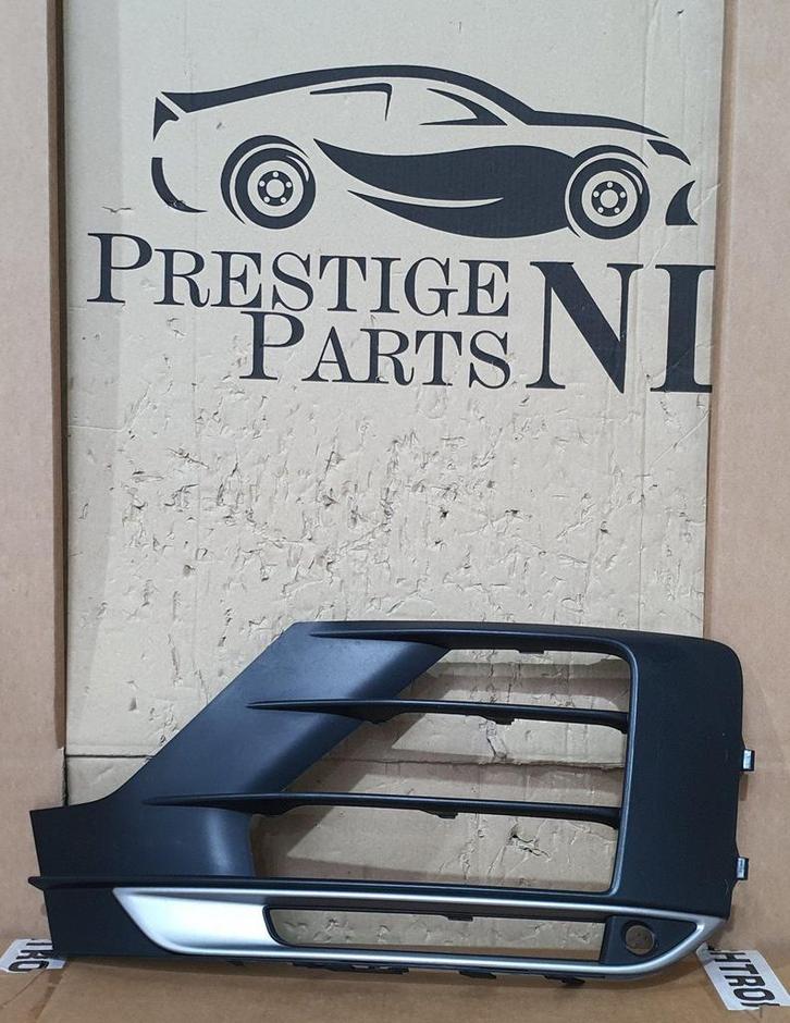 Bumper Rooster Audi Q2 81A 81A807681J Links Origineel Basis, Auto-onderdelen, Carrosserie en Plaatwerk, Bumper, Voor, Gebruikt