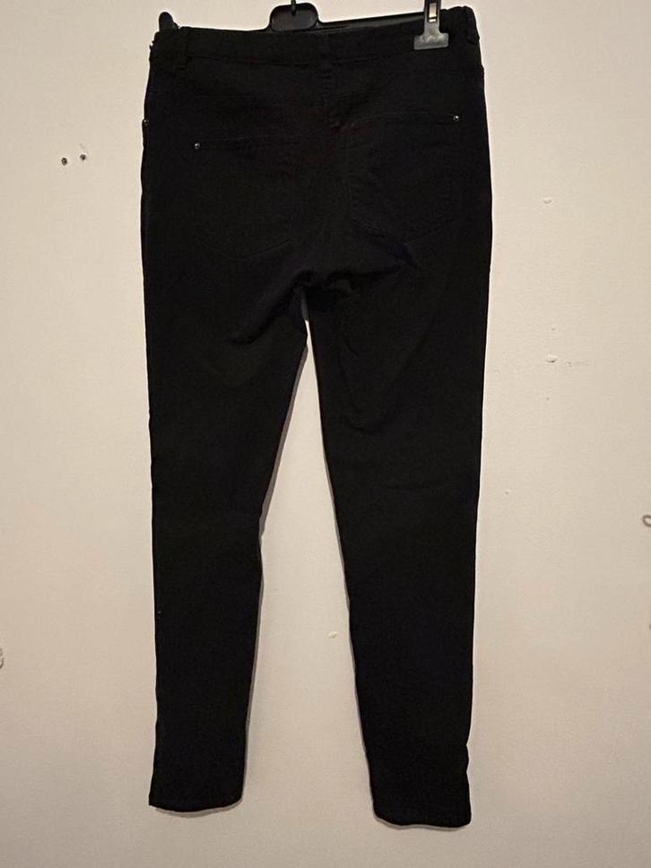 Dames Spijkerbroek gratis, Kleding | Dames, Broeken en Pantalons, Gedragen, Maat 38/40 (M), Zwart, Lang, Ophalen