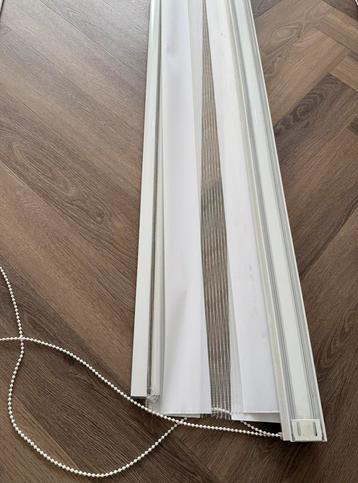 Zeebra rolgordijnen te koop/gratis beschikbaar voor biedingen