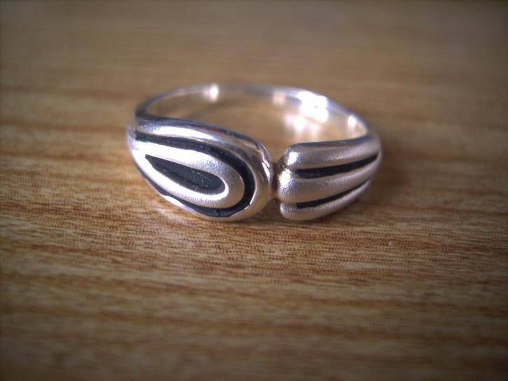 Een mooie Zilveren Fantasie Ring, Sieraden, Tassen en Uiterlijk, Antieke sieraden, Ring, Zilver, Verzenden