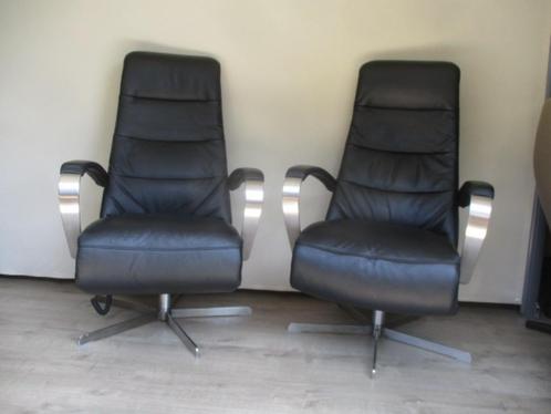 NIEUWSTAAT set Prominent E-100 design relax fauteuils zwart, Huis en Inrichting, Fauteuils, Zo goed als nieuw, Leer, Metaal, Overige materialen