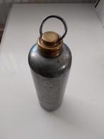 Ouderwetse kruik met koperen sluiting, Ophalen of Verzenden