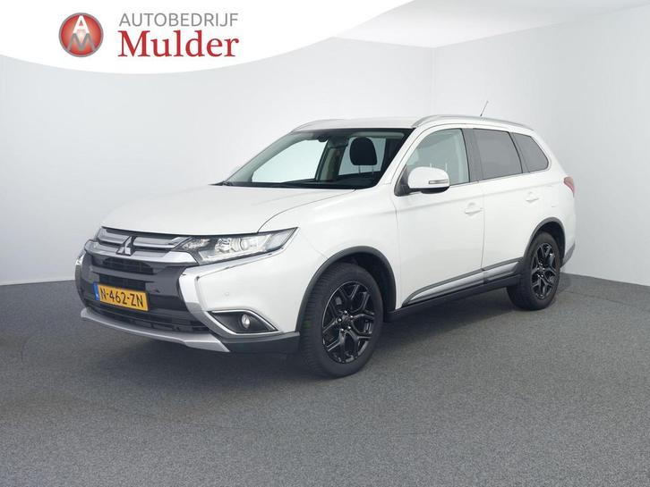 Mitsubishi Outlander 2.0 Instyle 4WD | Camera | Trekhaak | D, Auto's, Mitsubishi, Te koop, Outlander, 4x4, ABS, Achteruitrijcamera