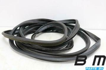 Portierrubber links VW Crafter 2E beschikbaar voor biedingen