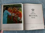 Diverse boeken en dubbel VHS koningshuis, Ophalen of Verzenden, Kaart, Foto of Prent