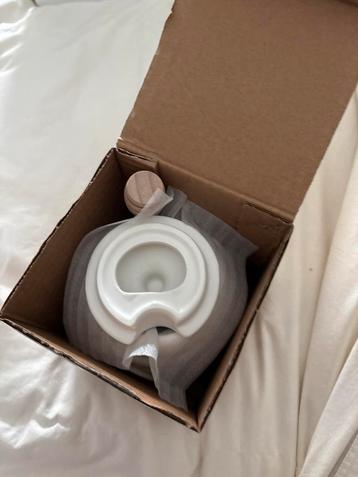 Nieuwe Honingpot met Lepel beschikbaar voor biedingen