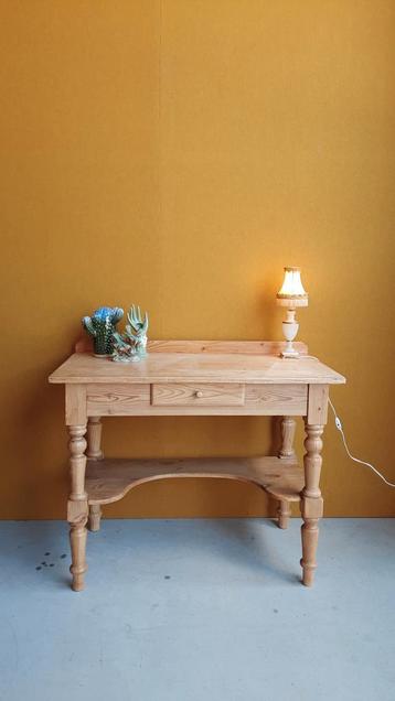 Brocante vintage grenen landelijk wastafel meubel, bureau  beschikbaar voor biedingen