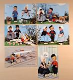 Ansichtkaarten klederdracht groeten uit Holland uit 1969, Verzamelen, Ansichtkaarten | Themakaarten, Verzenden, 1960 tot 1980