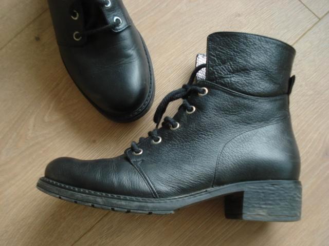Hele mooie leren boots van DUREA maat 5 = 38, Kleding | Dames, Schoenen, Zo goed als nieuw, Lage of Enkellaarzen, Zwart, Verzenden