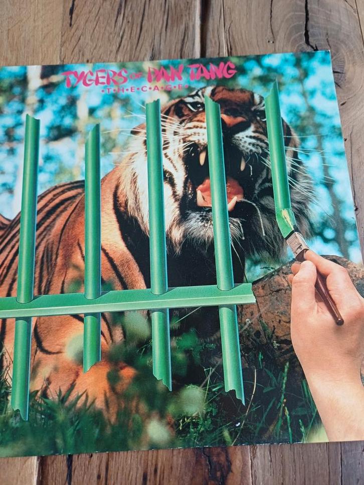 Tygers of Pan Tang - The Cage LP, Cd's en Dvd's, Vinyl | Rock, Gebruikt, Overige genres, 12 inch, Ophalen of Verzenden