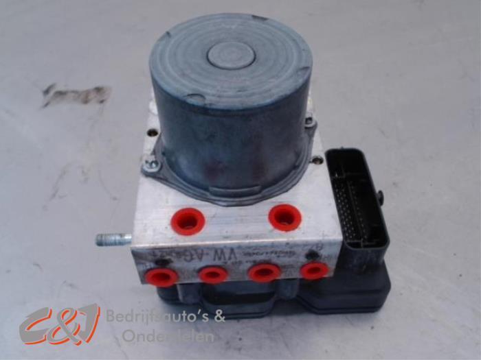 ABS Pomp van een Volkswagen Crafter, Auto-onderdelen, Elektronica en Kabels, Volkswagen, Gebruikt, 3 maanden garantie, Ophalen of Verzenden