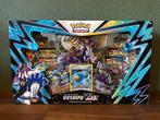 Nieuw: Urshifu V Max Rapid Strike, Hobby en Vrije tijd, Ophalen of Verzenden, Nieuw