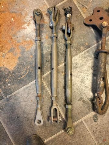 Mast beslag spanners beschikbaar voor biedingen