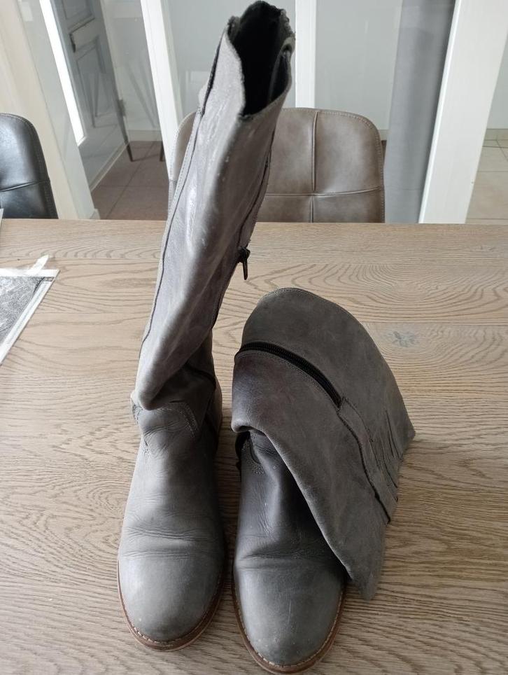 Diverse damesschoenen en -laarzen mt. 42, Kleding | Dames, Schoenen, Gedragen, Sneakers of Gympen, Overige kleuren, Ophalen of Verzenden