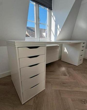 Bureaublad & bureaustoel IKEA