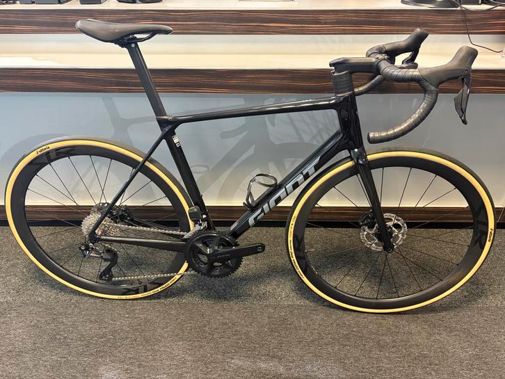 Giant TCR Advanced Pro 1 Di2 - ML Carbon, Fietsen en Brommers, Fietsen | Racefietsen, Nieuw, Heren, Giant, Meer dan 20 versnellingen