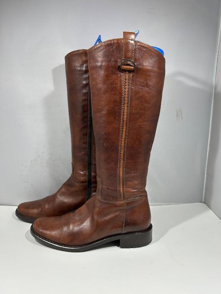 Maat 36 Stoere bruine laarzen van echt leer, Kleding | Dames, Schoenen, Zo goed als nieuw, Hoge laarzen, Bruin, Verzenden